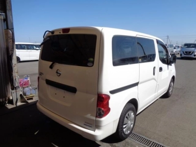NISSAN NV200 VANETTE VAN