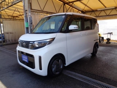 NISSAN ROOX