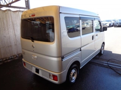 NISSAN NV100 CLIPPER