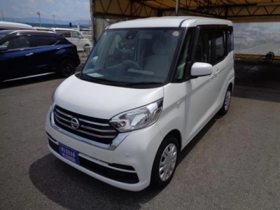 NISSAN DAYZ ROOX