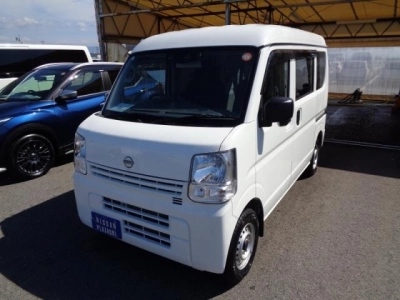 NISSAN CLIPPER VAN