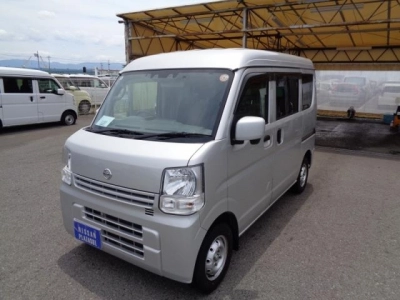 NISSAN NV100 CLIPPER