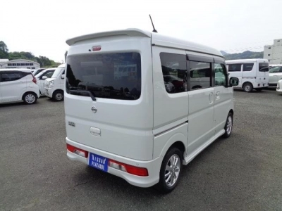 NISSAN NV100 CLIPPER RIO