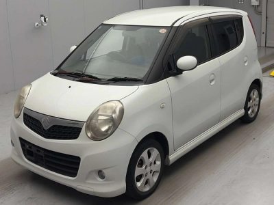 SUZUKI MRWAGON