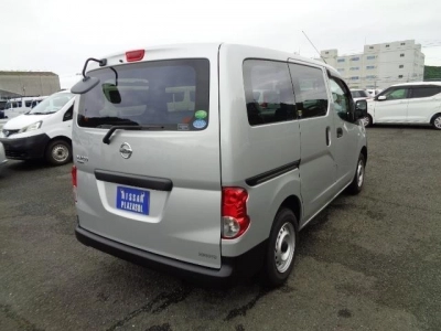 NISSAN NV200 VANETTE VAN