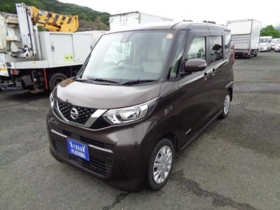 NISSAN ROOX