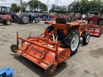 KUBOTA KUBOTA
