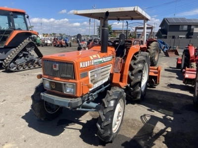 KUBOTA KUBOTA