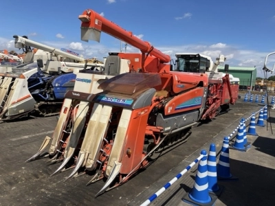 KUBOTA KUBOTA