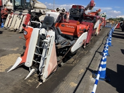 KUBOTA KUBOTA