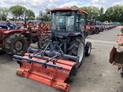 KUBOTA KUBOTA