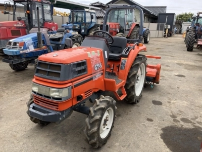KUBOTA KUBOTA
