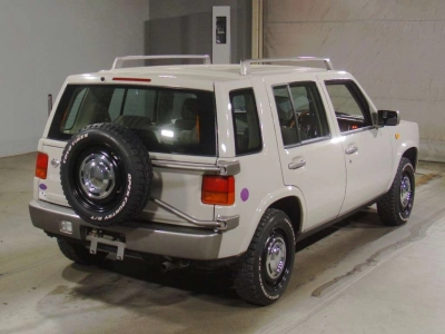 NISSAN RASHEEN