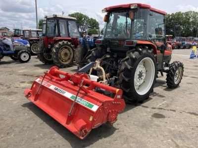 KUBOTA KUBOTA