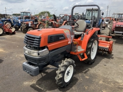 KUBOTA KUBOTA