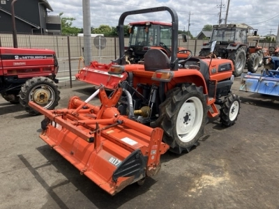 KUBOTA KUBOTA