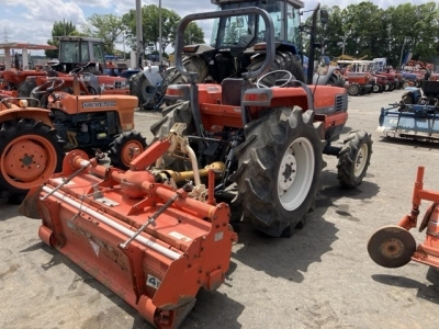 KUBOTA KUBOTA
