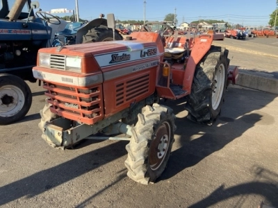 KUBOTA KUBOTA