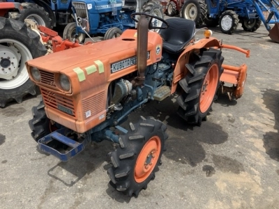 KUBOTA KUBOTA