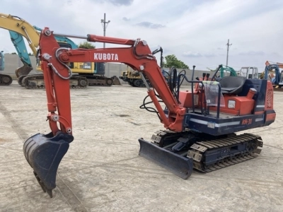 KUBOTA KUBOTA