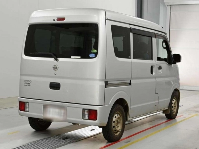 NISSAN NV100 CLIPPER