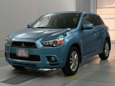 MITSUBISHI RVR
