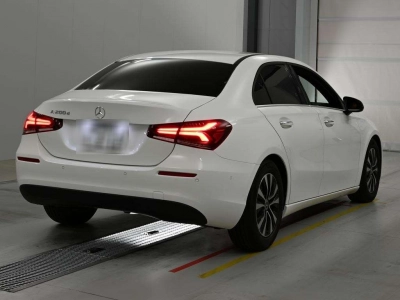 MERCEDES BENZ A CLASS
