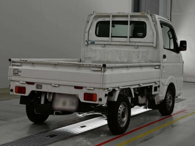 NISSAN NT100 CLIPPER