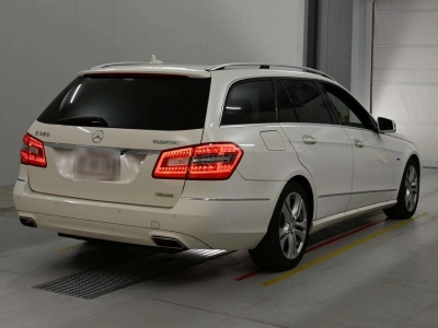 MERCEDES BENZ E CLASS STATION WAGON