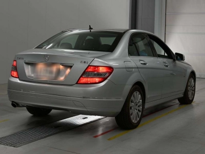 MERCEDES BENZ C CLASS