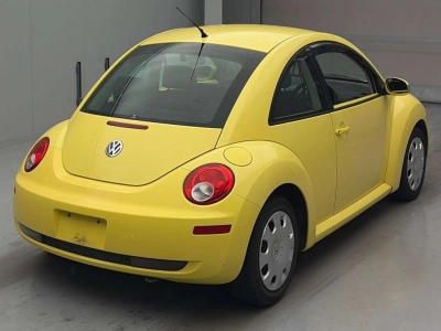 VOLKSWAGEN NEW BEETLE
