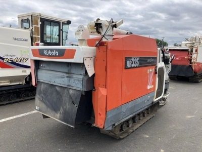 KUBOTA KUBOTA