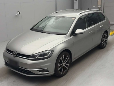 VOLKSWAGEN GOLF VARIANT