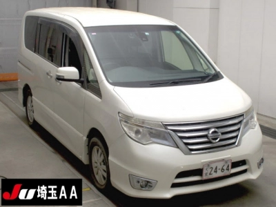 NISSAN SERENA