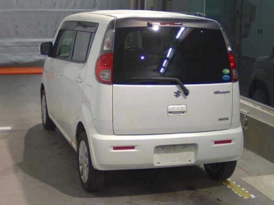 SUZUKI MRWAGON