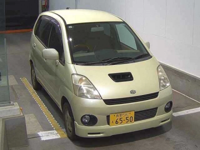 SUZUKI MRWAGON