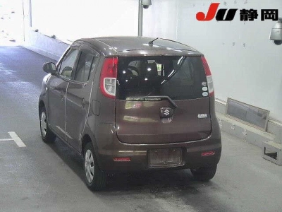SUZUKI MRWAGON