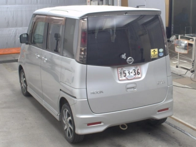 NISSAN ROOX