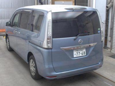 NISSAN SERENA