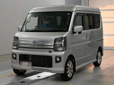NISSAN CLIPPER RIO