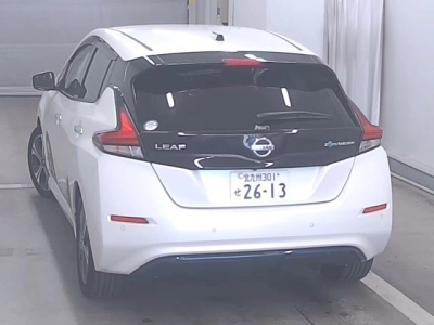 NISSAN LEAF