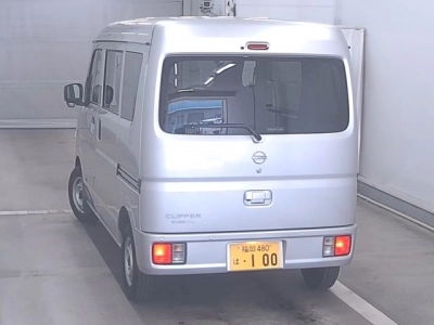 NISSAN CLIPPER