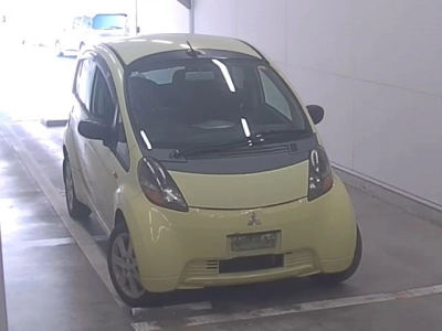 MITSUBISHI I