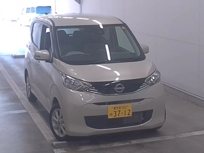 NISSAN DAYZ