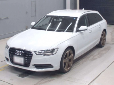 AUDI A6 AVANTE