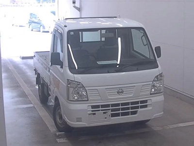 NISSAN NT100 CLIPPER