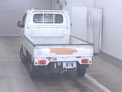NISSAN NT100 CLIPPER