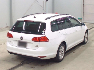 VOLKSWAGEN GOLF VARIANT