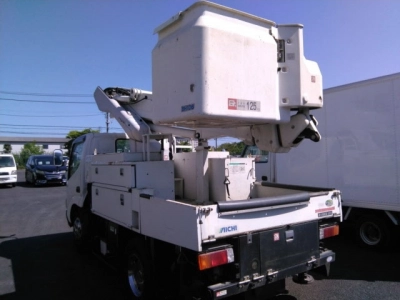 HINO DUTRO