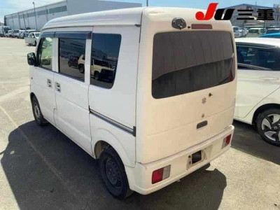 SUZUKI EVERY VAN